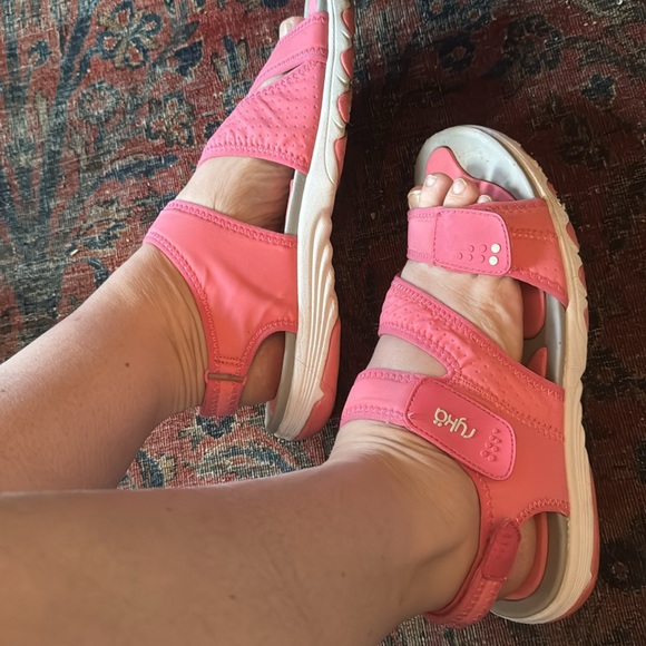 Ryka neoprene sandals - Picture 3 of 12